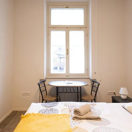 בית הארחה Epicenter - & Terrace