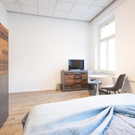 בית הארחה Epicenter - & Terrace *