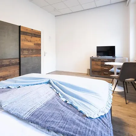 Epicenter - & Terrace Guest house